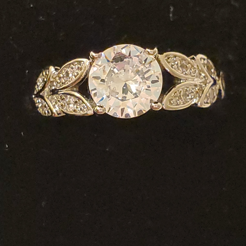 NEW NATURE-INSPIRED STERLING SILVER LEAF RING WITH SOLITAIRE CZ SIZE 7